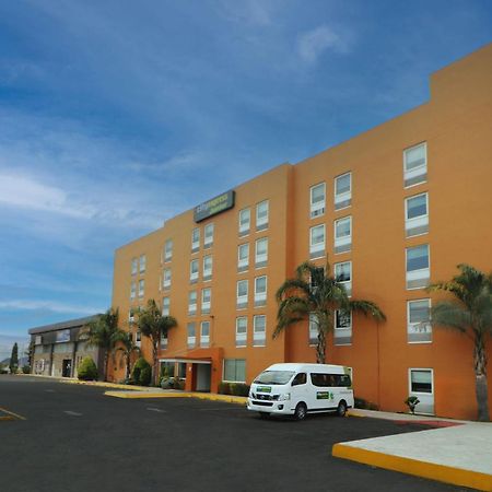 City Express Junior By Marriott Toluca Aeropuerto Exterior photo