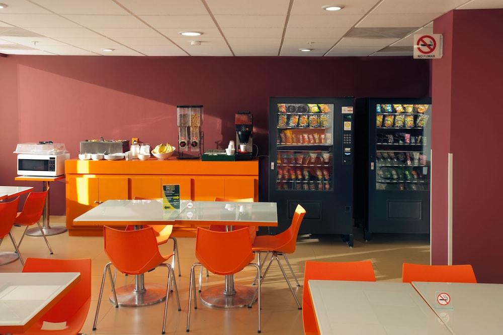 City Express Junior By Marriott Toluca Aeropuerto Exterior photo
