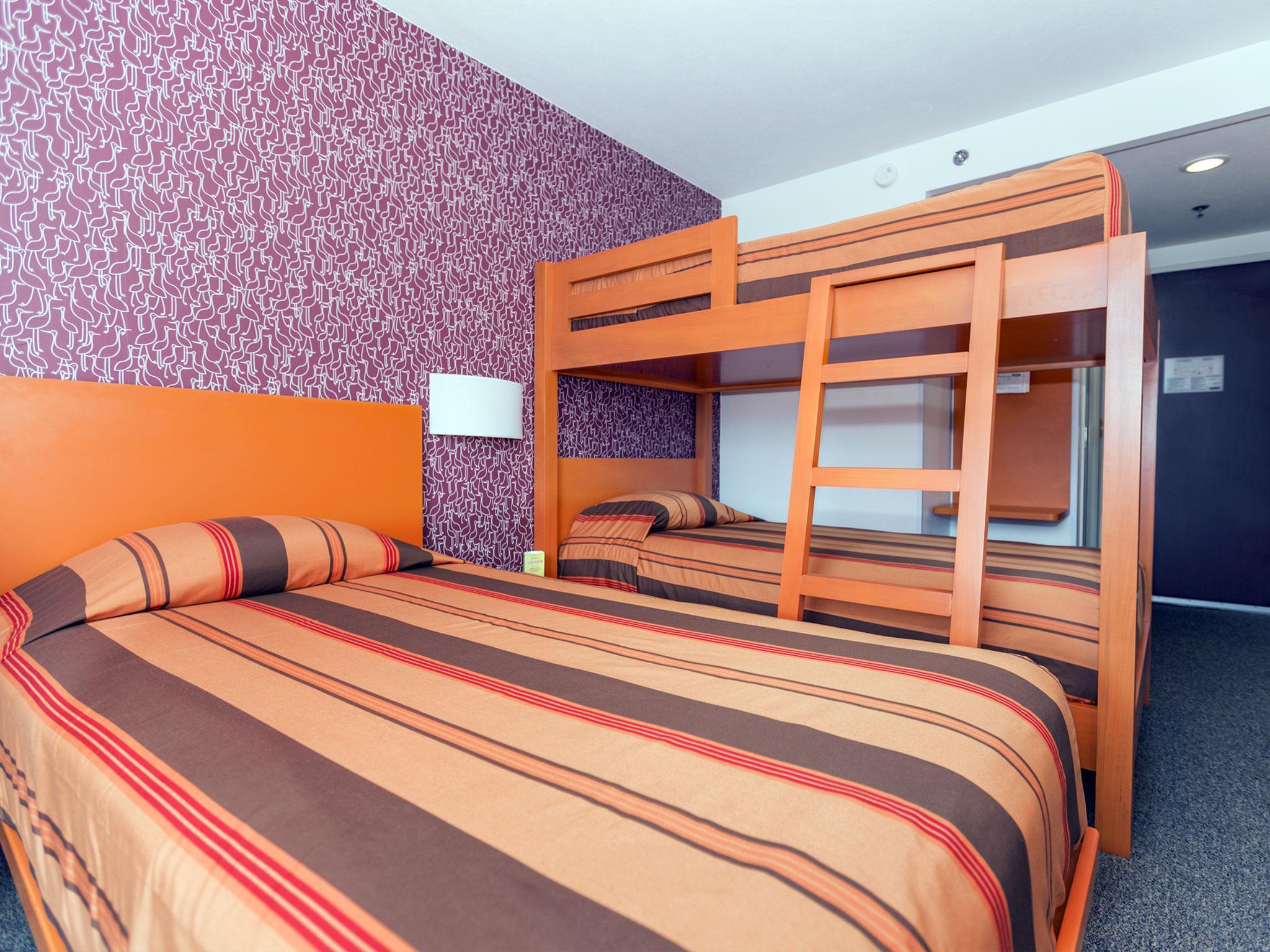 City Express Junior By Marriott Toluca Aeropuerto Exterior photo